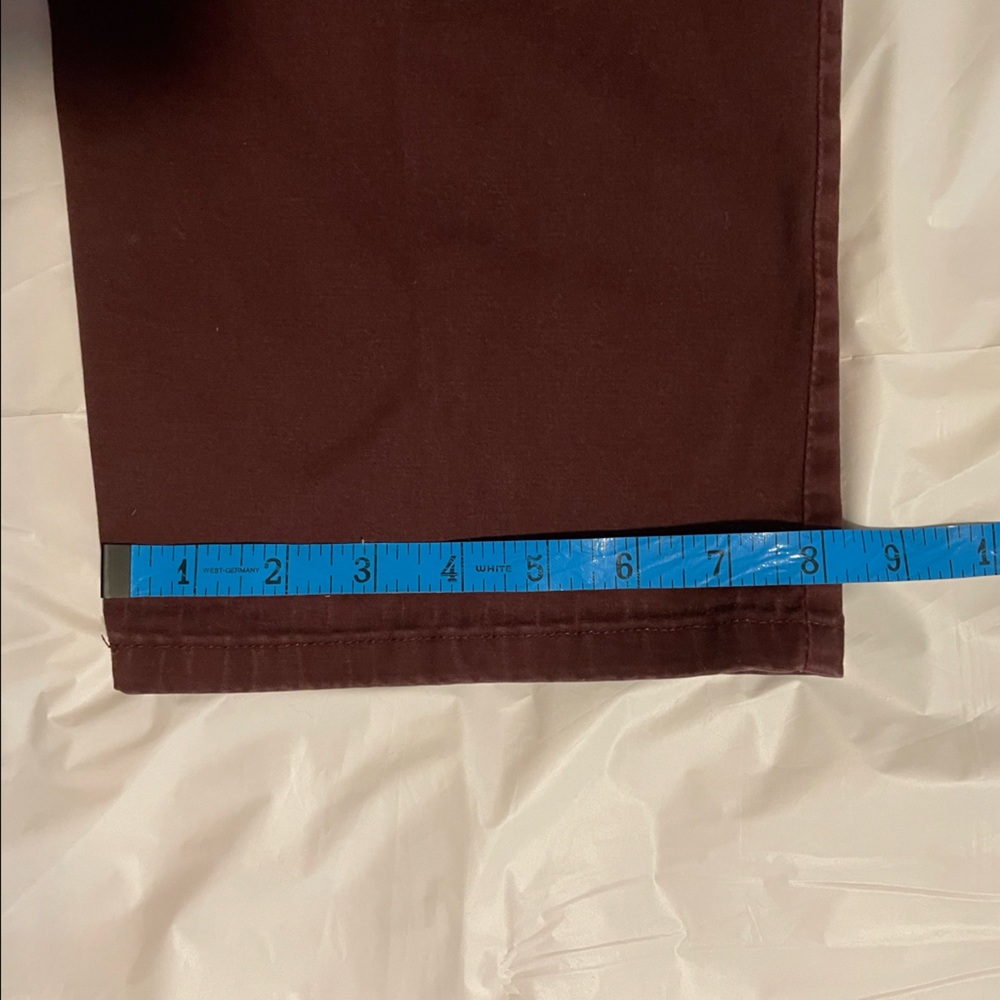 🌼 Bundle 2 for $20 🌼 Lee Straight Leg Burgundy Women’s Pants - Picture 7 of 8
